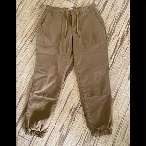 Todd Snyder British khaki joggers size Medium